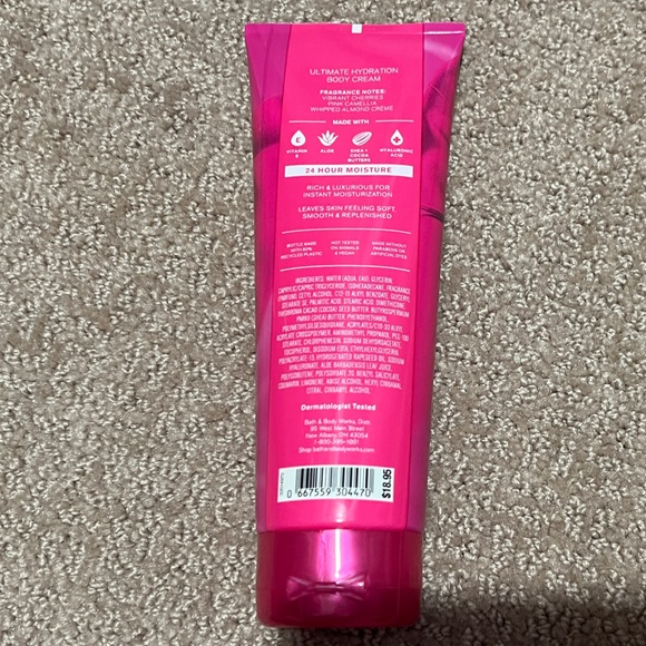 Bath & Body Works Perfect in Pink Ultimate Hydration Body Cream - Picture 2 of 7